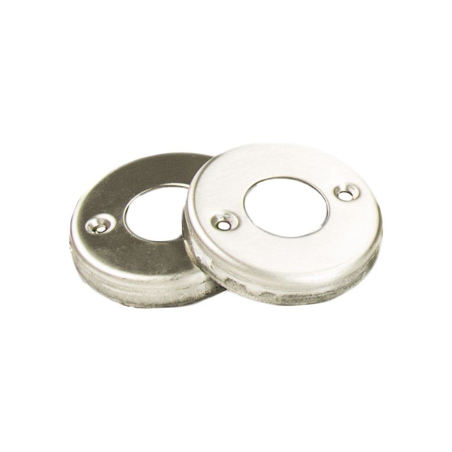 Outer flanges for shower rod